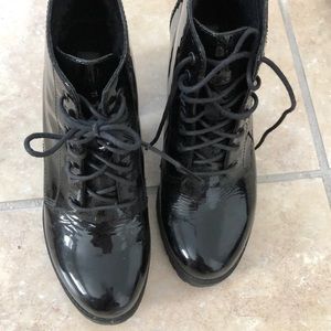 Vagabond combat boots